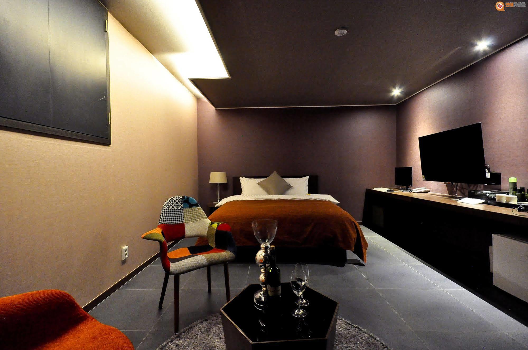 Boutique H Hotel แทกู ภายนอก รูปภาพ